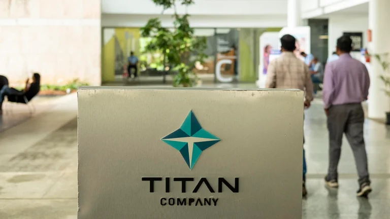 Titan কোম্পানির প্রথম ত্রৈমাসিক (Q1) ফলাফল: নিট লাভে ৬৩% বৃদ্ধি, বাজিমাত অলংকার ব্যবসার