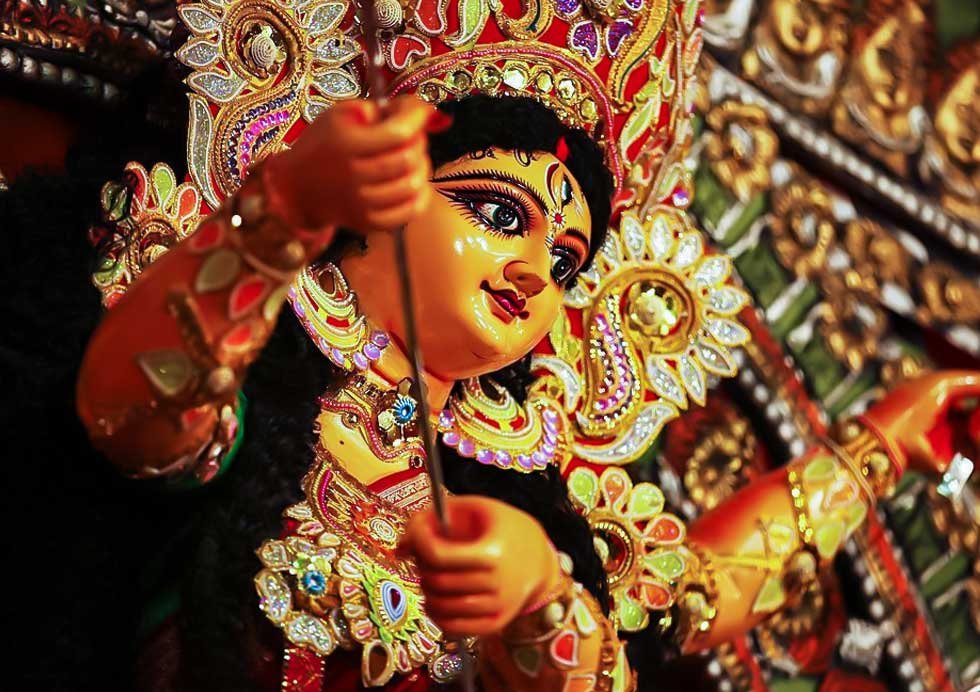 পুজোয় বদলের হাওয়া, নতুন নিয়মে কলকাতা